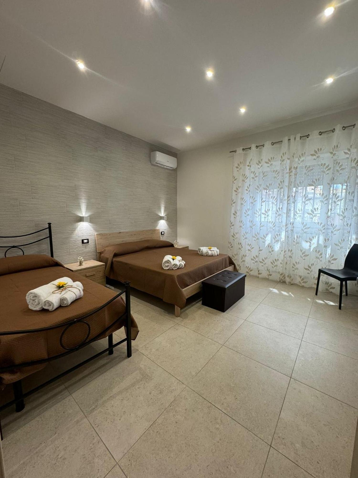 Casa Vacanze La Perla Rara Таранто Экстерьер фото